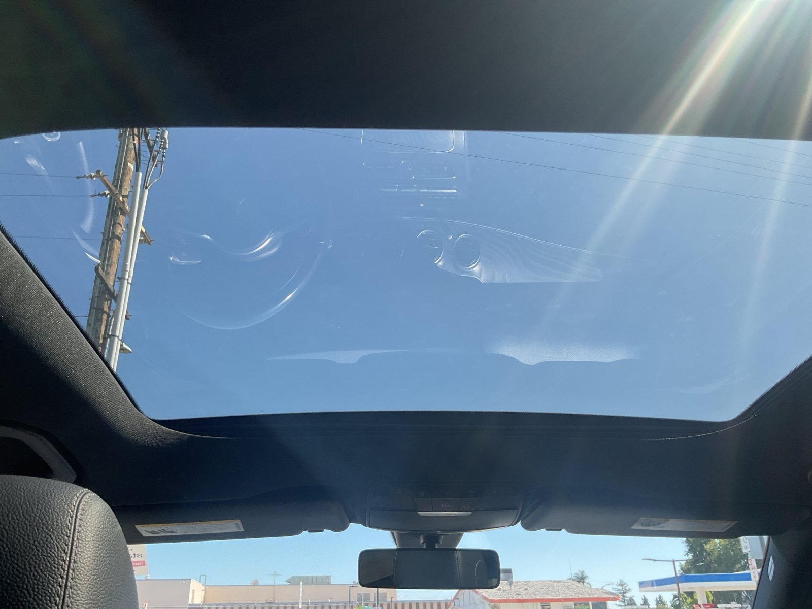Used 2019 Mercedes-Benz E 300 w/ Premium 1 Package image 18