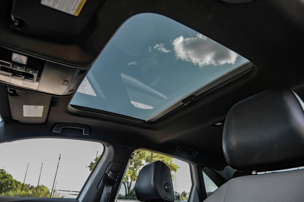 Used 2019 Volkswagen Jetta R-Line FWD image 22