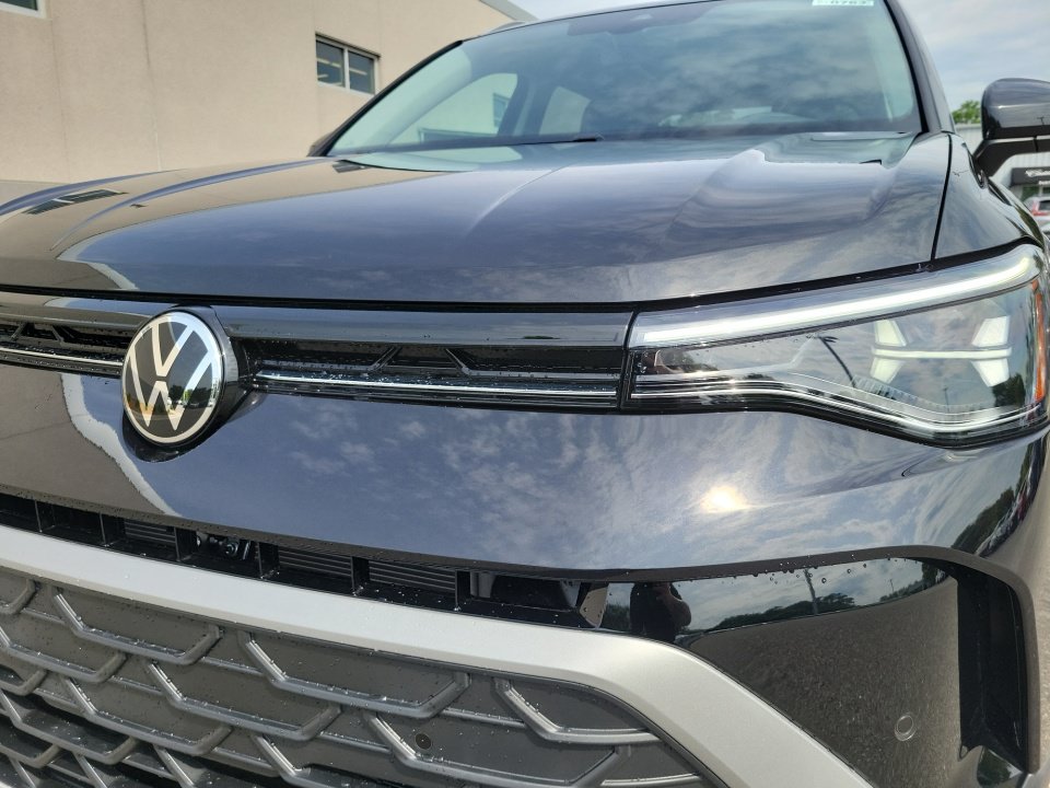 New 2026 Volkswagen Taos SE AWD/4WD image 26