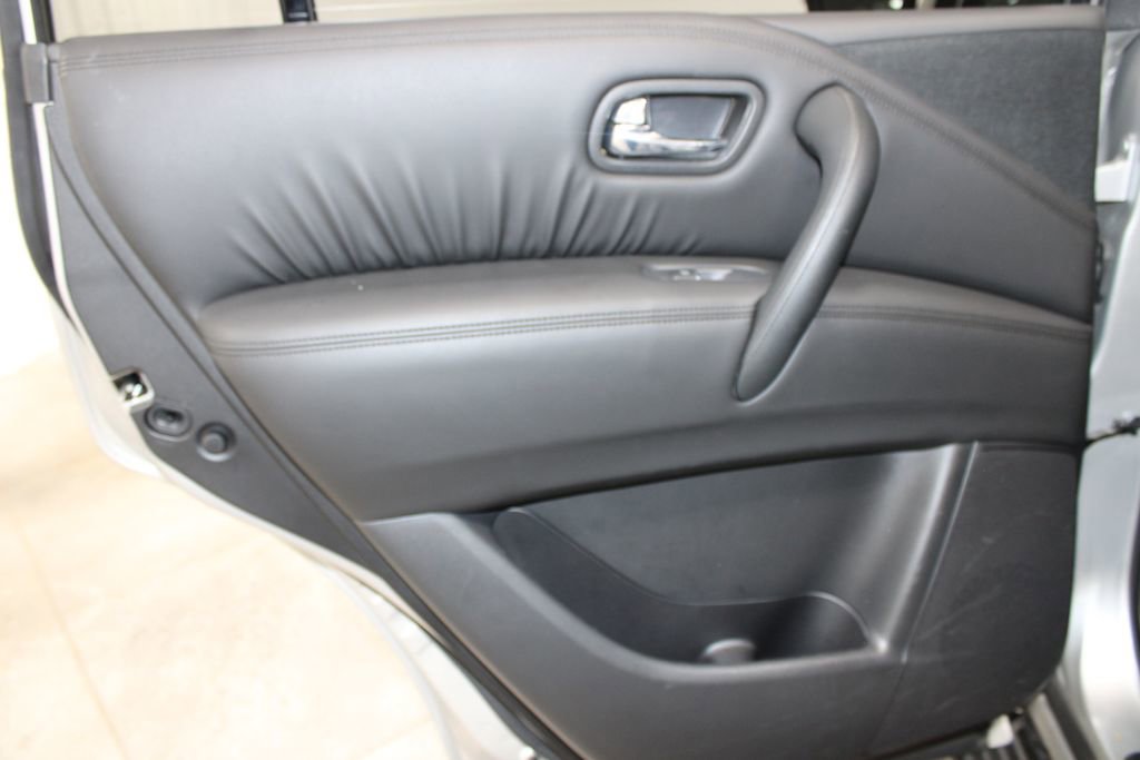 Used 2024 Nissan Armada SV AWD/4WD image 23
