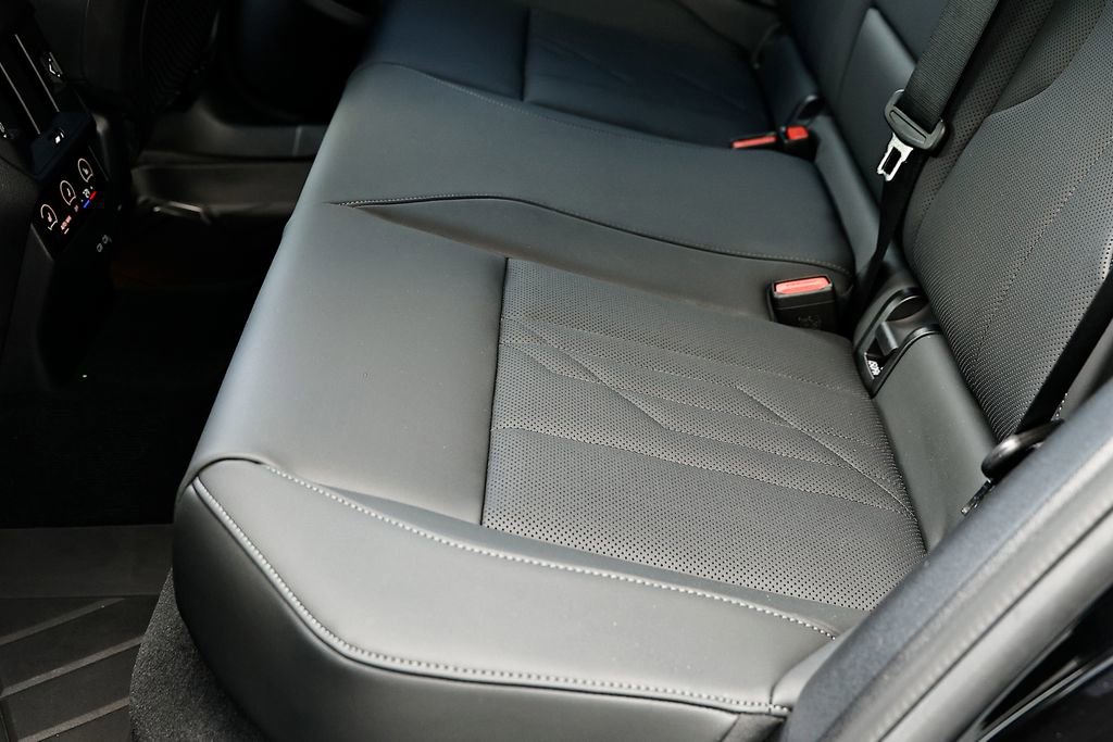 Certified 2025 BMW X3 xDrive30i w/ Premium Package image 30