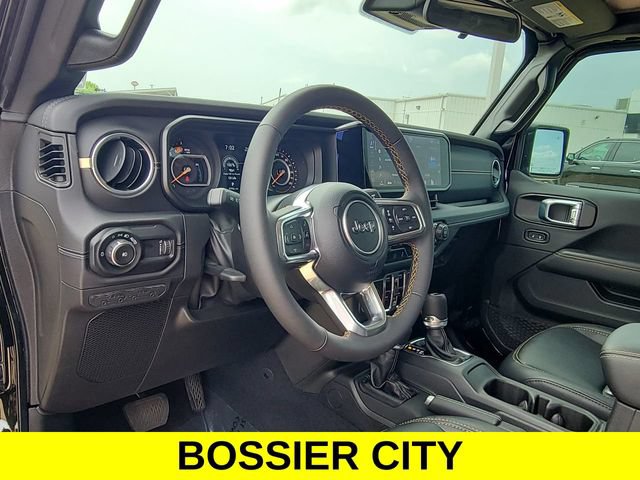 Used 2024 Jeep Wrangler Unlimited Sahara w/ Safety Group AWD/4WD image 10