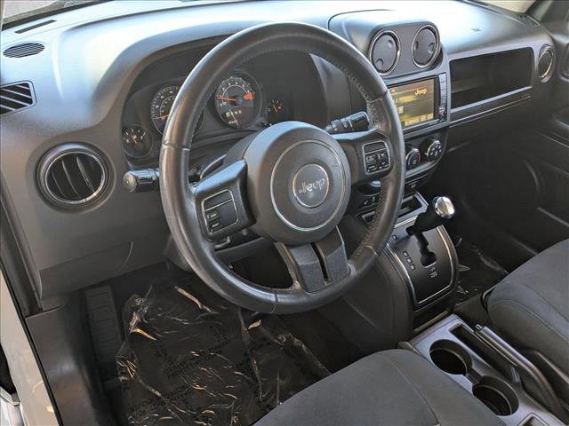 Used 2014 Jeep Patriot Latitude FWD image 10