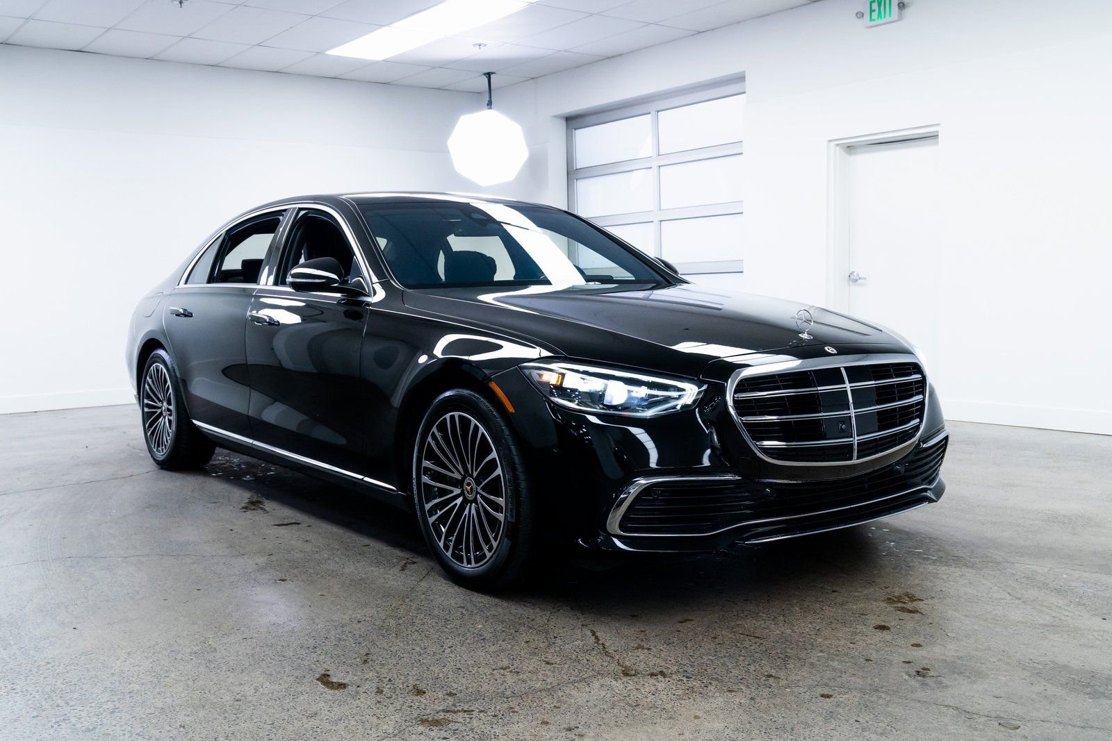 Used 2023 Mercedes-Benz S 580 4MATIC Sedan image 27