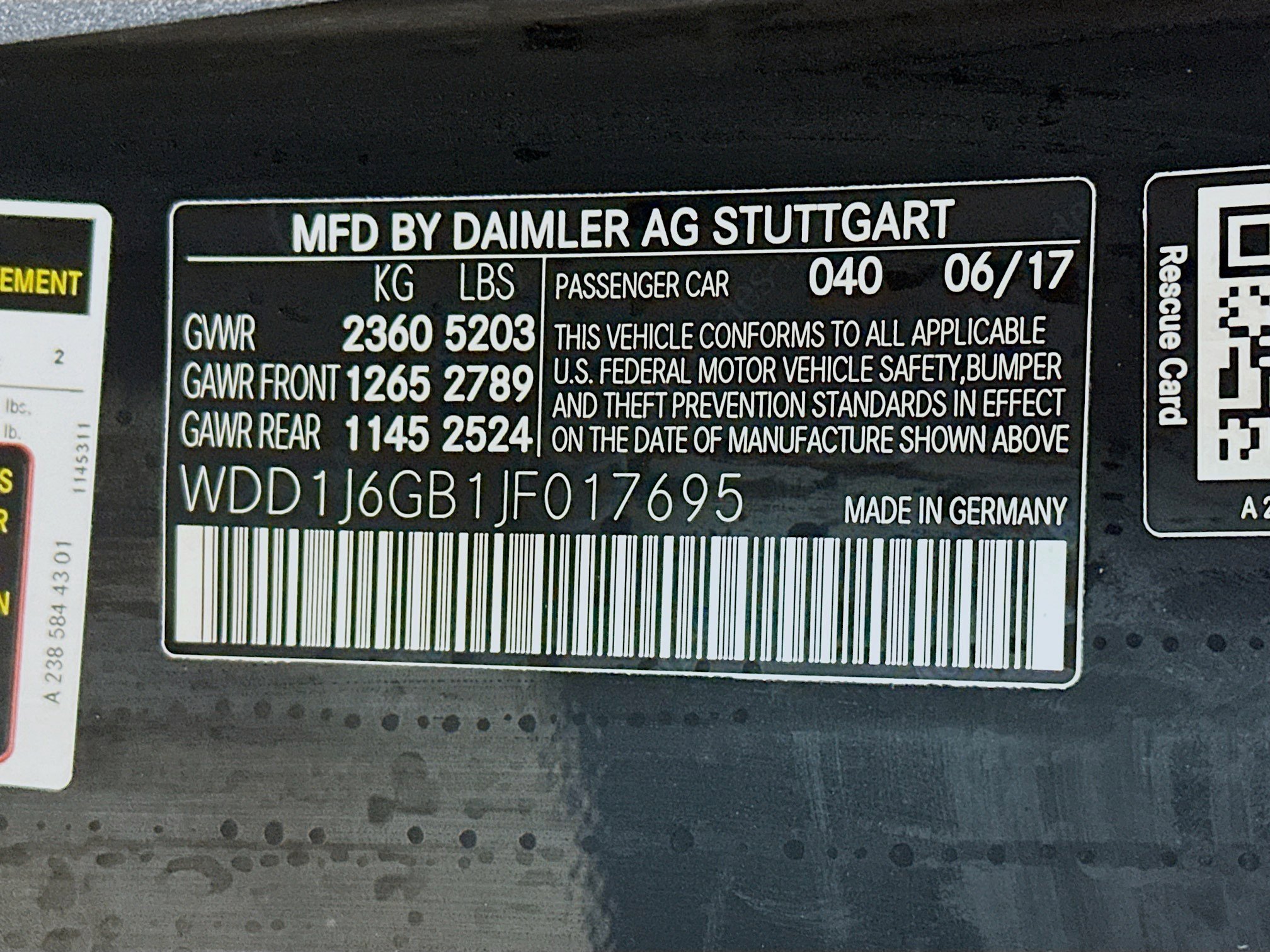 Certified 2018 Mercedes-Benz E 400 4MATIC Coupe image 32