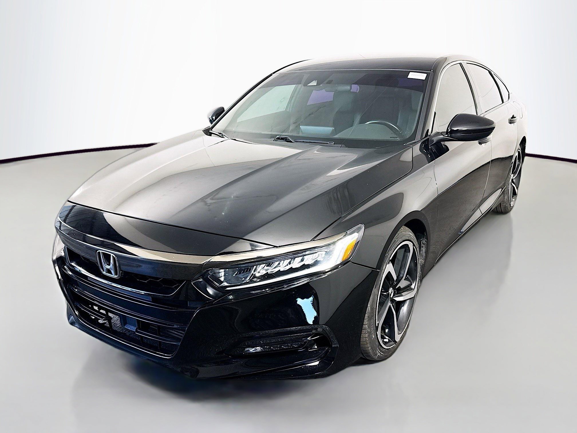 Used 2020 Honda Accord Sport image 4
