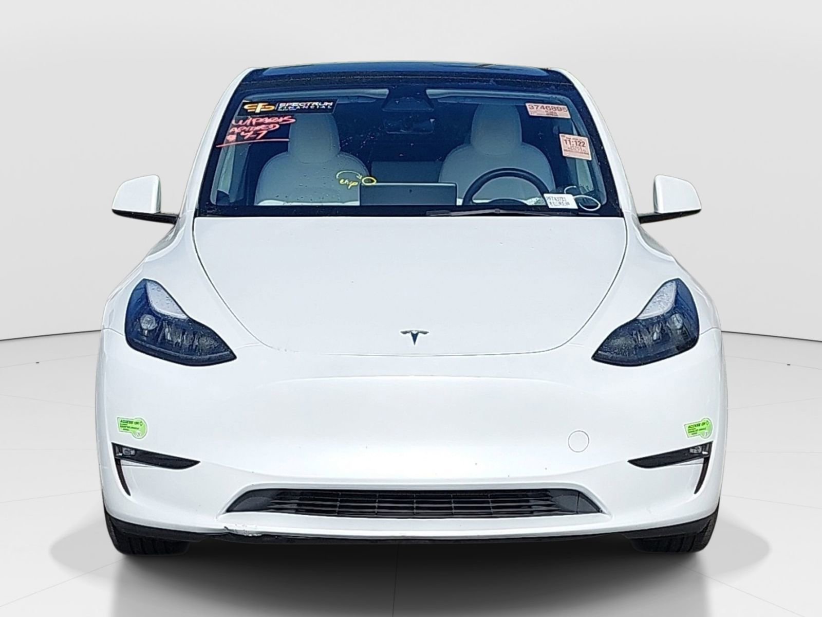 Used 2023 Tesla Model Y Performance image 2