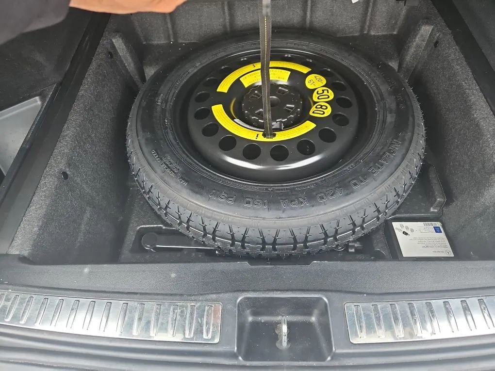 Used 2015 Mercedes-Benz ML 350 2WD w/ Premium 1 Package image 27