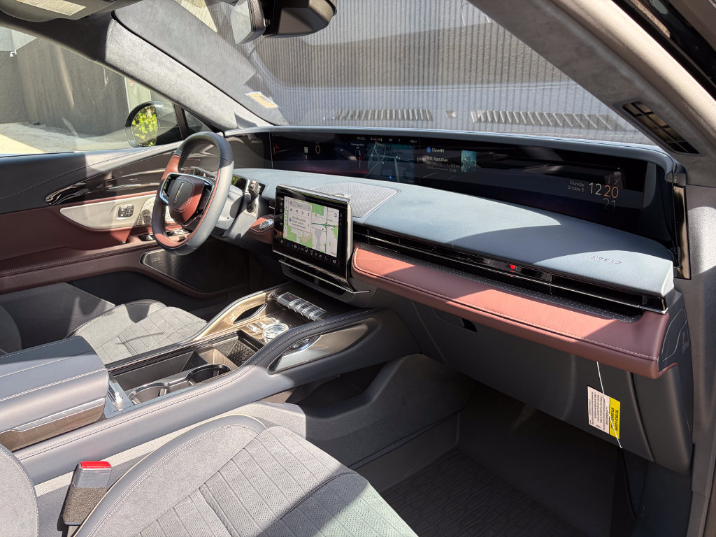 New 2026 Lincoln Nautilus Black Label AWD/4WD image 32