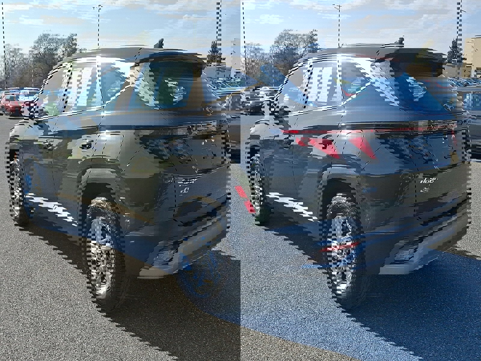 Certified 2025 Hyundai Tucson SE image 7