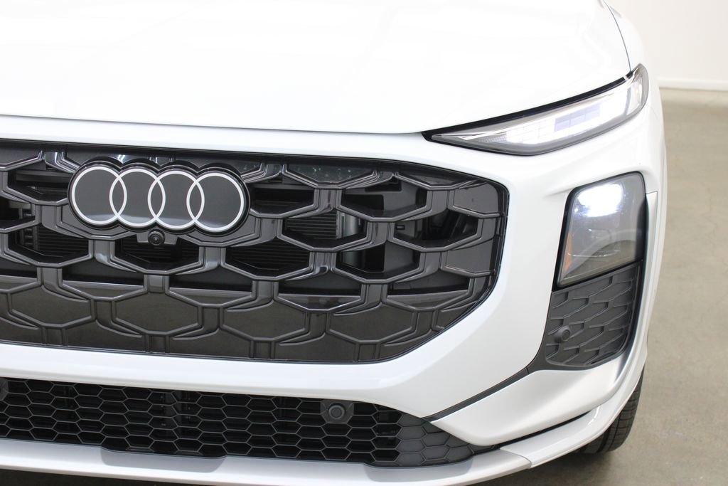 New 2026 Audi Q3 quattro 2.0T image 8