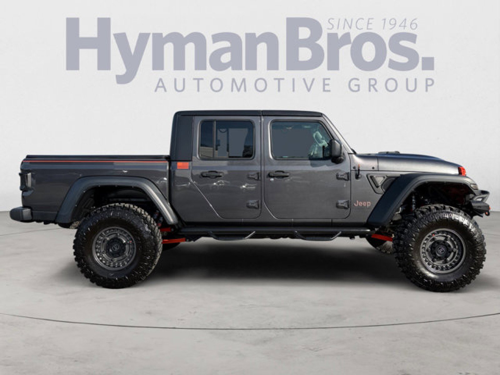 Used 2021 Jeep Gladiator Mojave image 2