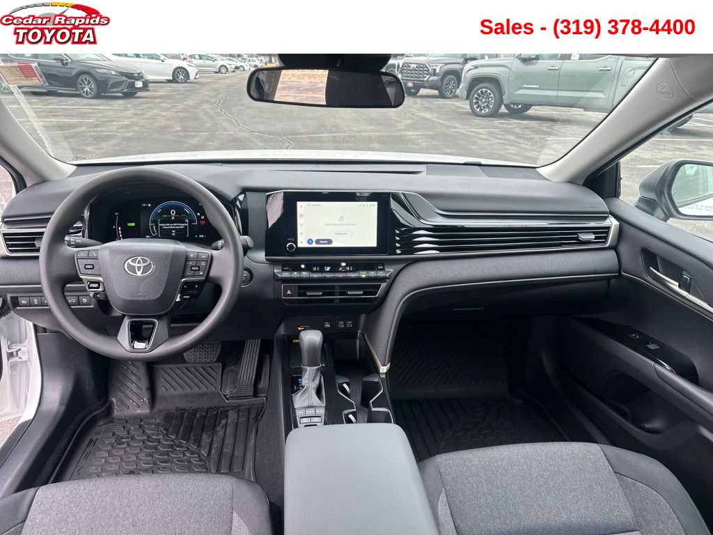 Used 2026 Toyota Camry LE image 12