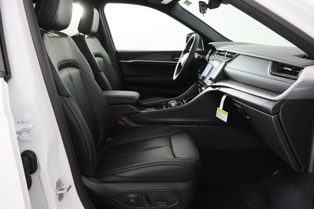 New 2026 Jeep Grand Cherokee Limited image 19