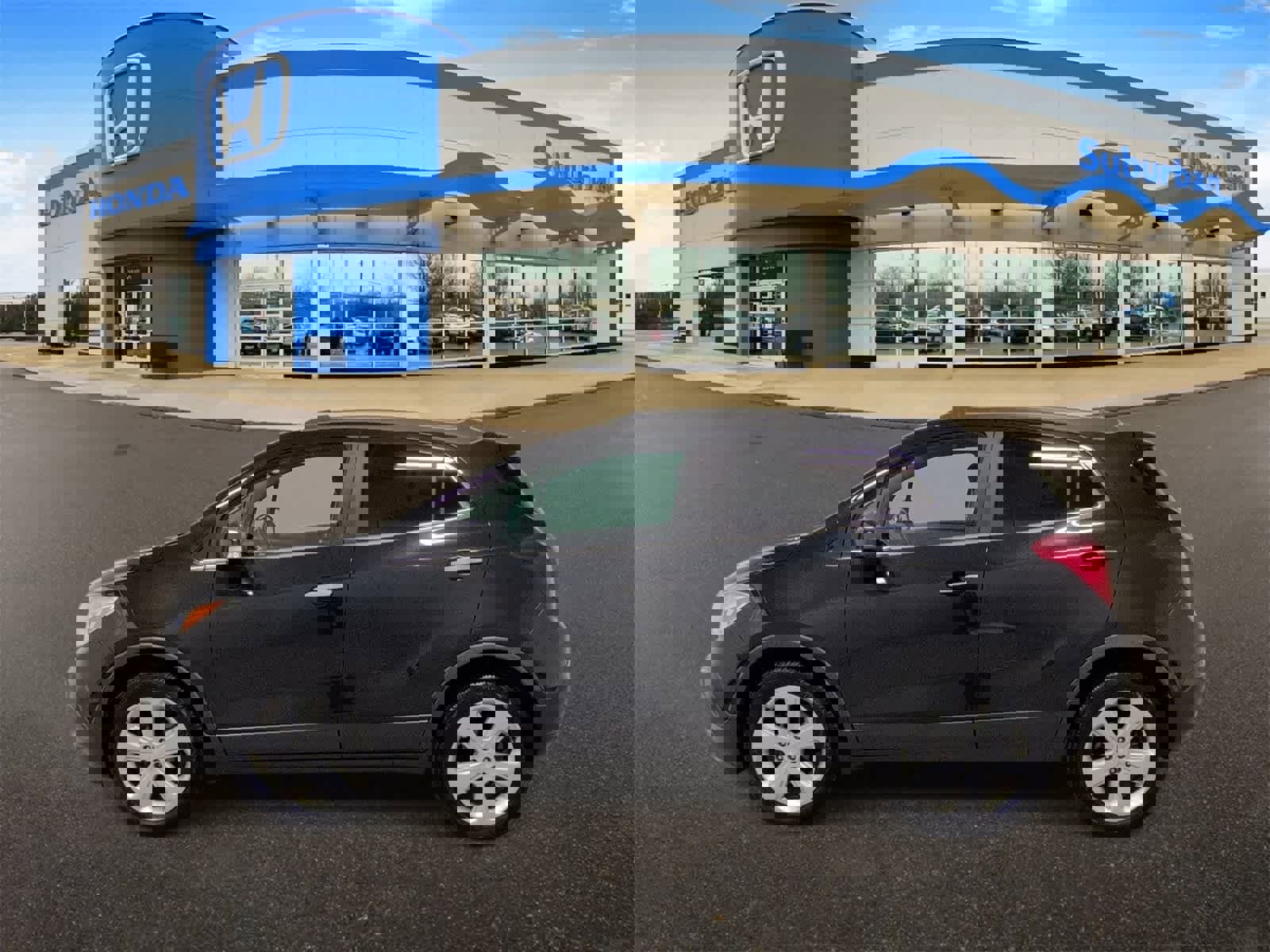 Used 2016 Buick Encore FWD image 5