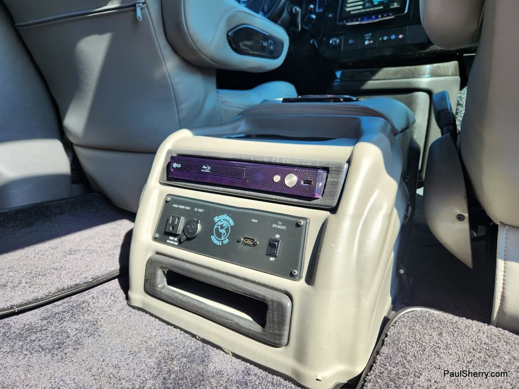 Used 2023 Chevrolet Express 2500 Extended image 50