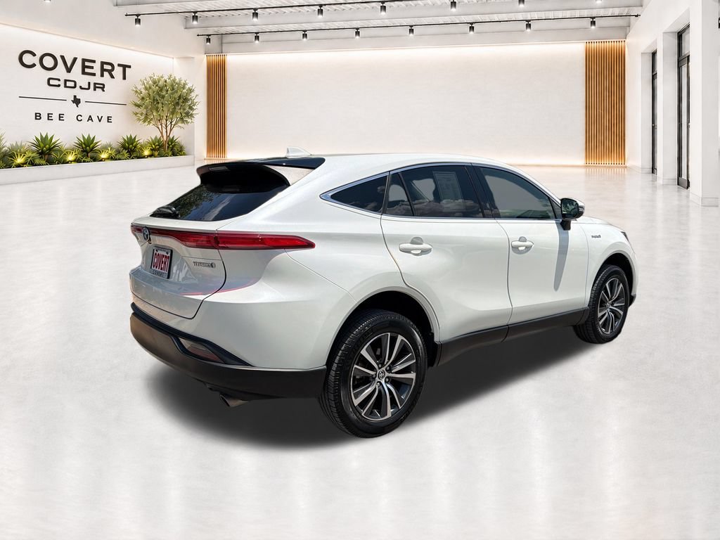 Used 2021 Toyota Venza LE AWD/4WD image 11