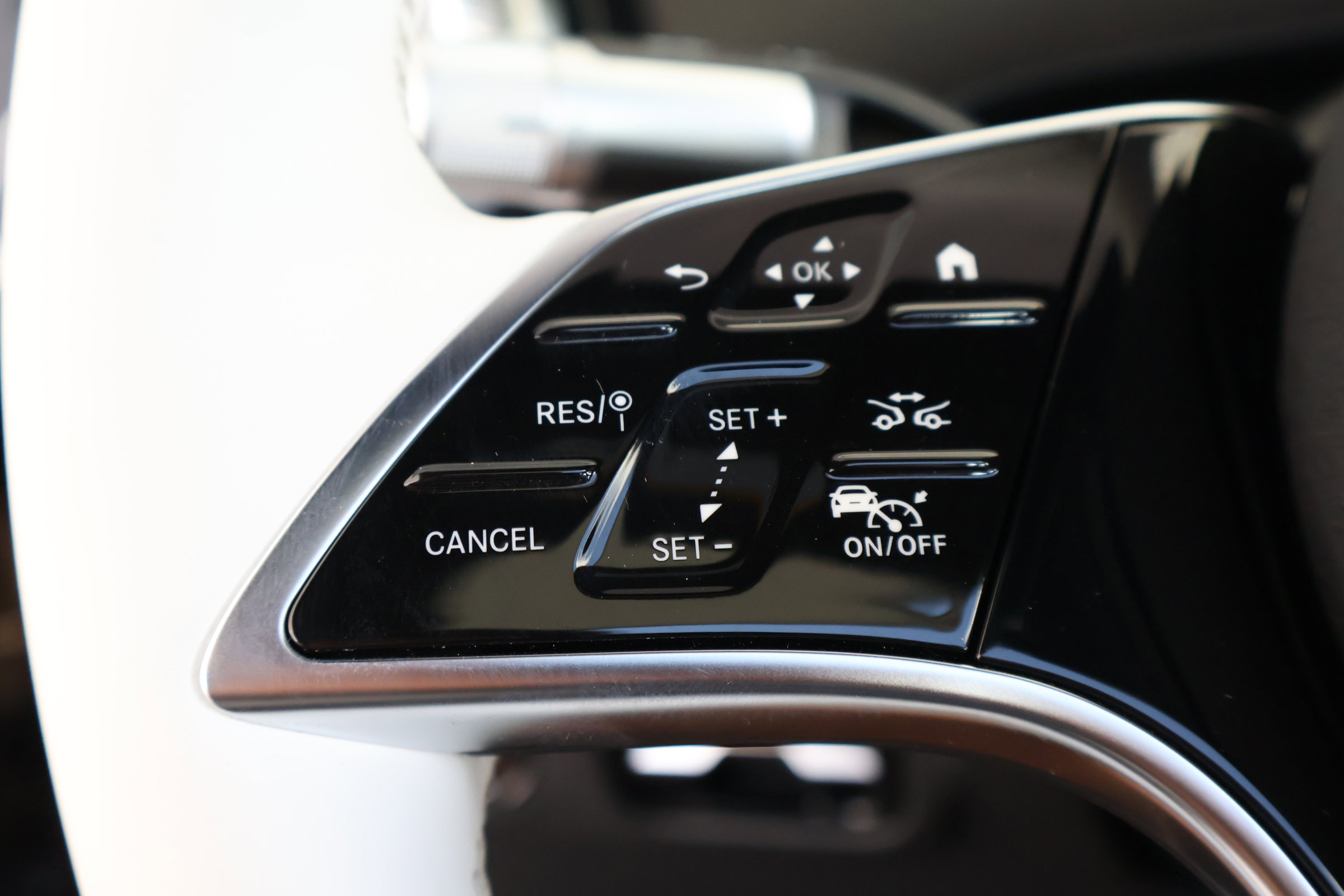 New 2025 Mercedes-Benz EQS 450+ Sedan image 26