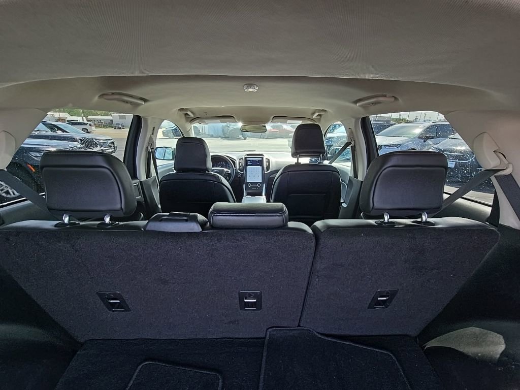 Used 2023 Ford Edge SEL AWD/4WD image 47