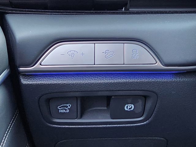 Used 2025 Genesis GV80 2.5T Prestige image 17