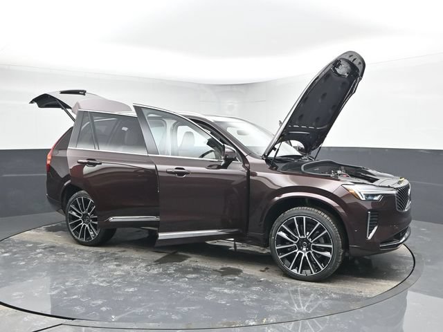 New 2026 Volvo XC90 B6 Plus w/ Protection Package Premier AWD/4WD image 46