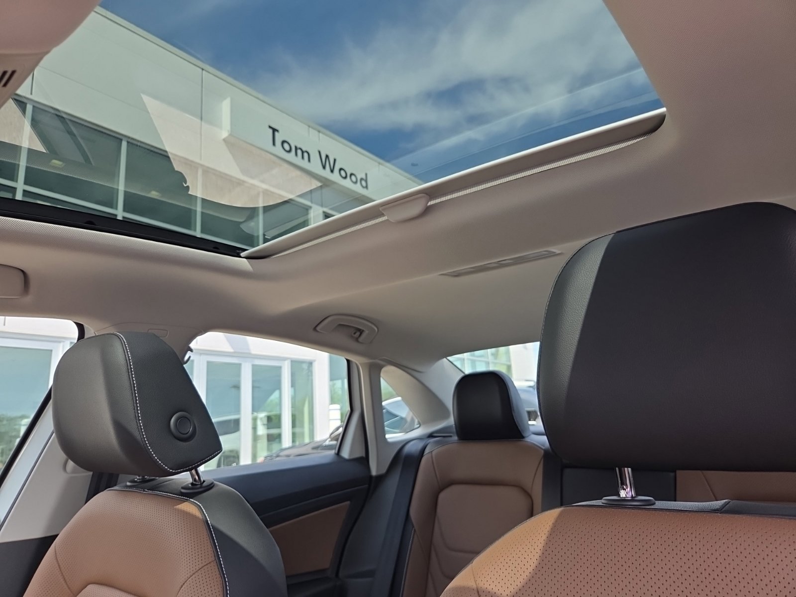 New 2027 Volkswagen Jetta SEL FWD image 18