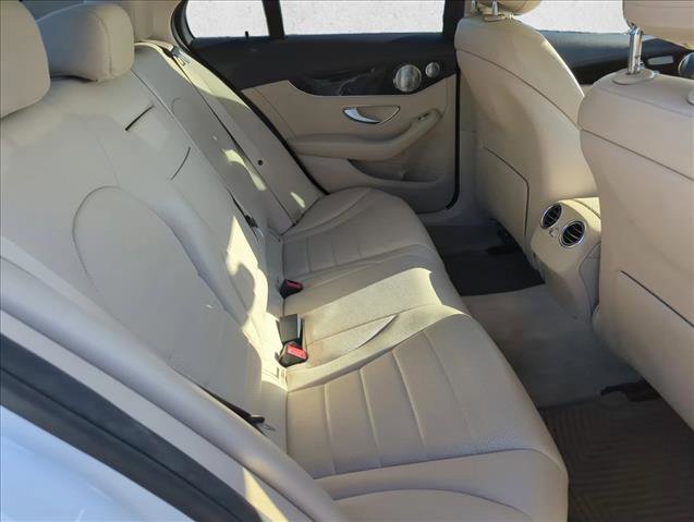 Used 2016 Mercedes-Benz C 300 4MATIC Sedan image 23