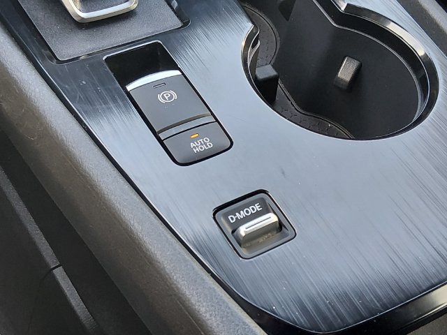 Used 2026 Nissan Rogue S FWD image 22