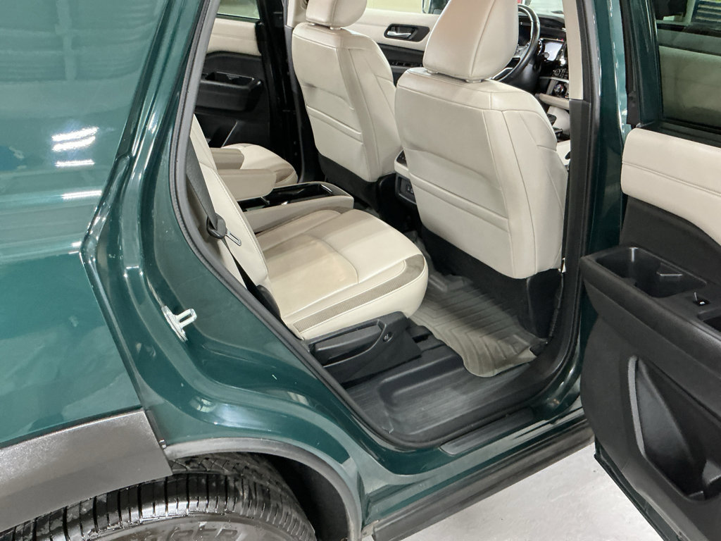 Used 2022 Nissan Pathfinder SL w/ SL Premium Package FWD image 15