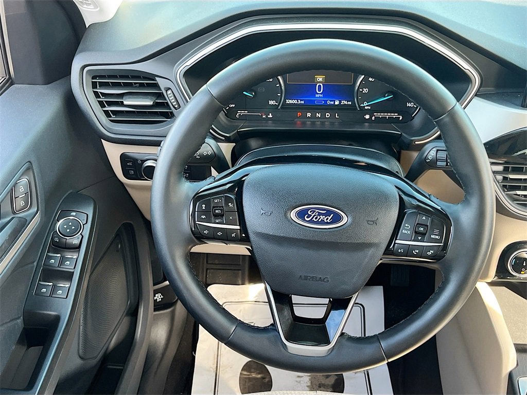Used 2022 Ford Escape SE w/ Convenience Package image 21