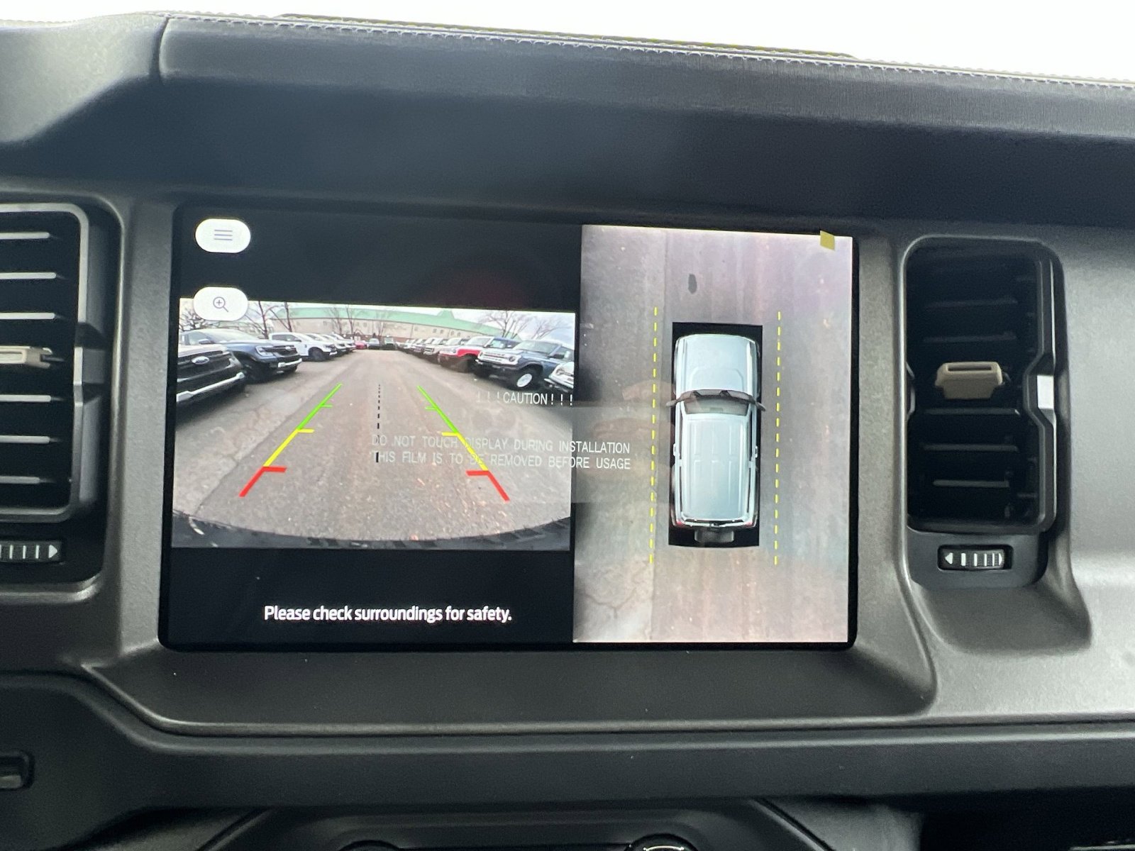 New 2025 Ford Bronco Badlands image 19