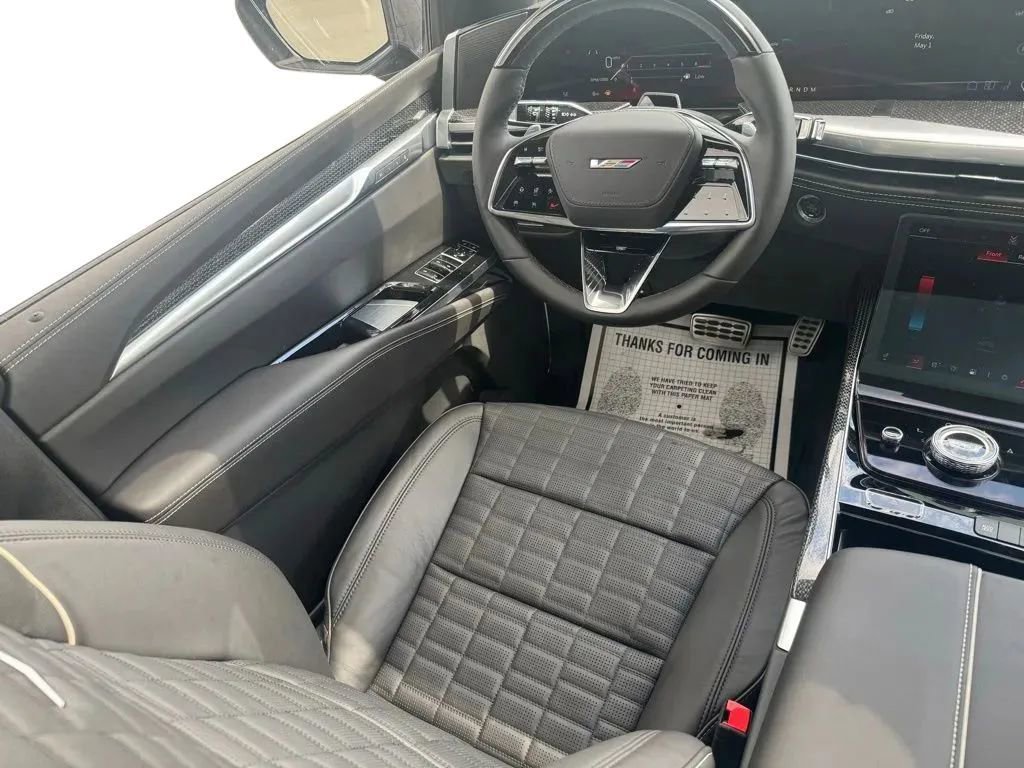 New 2026 Cadillac Escalade V w/ LPO, Floor Liner Package AWD/4WD image 24