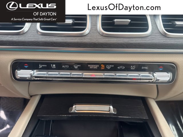 Used 2020 Mercedes-Benz GLS 450 4MATIC image 25