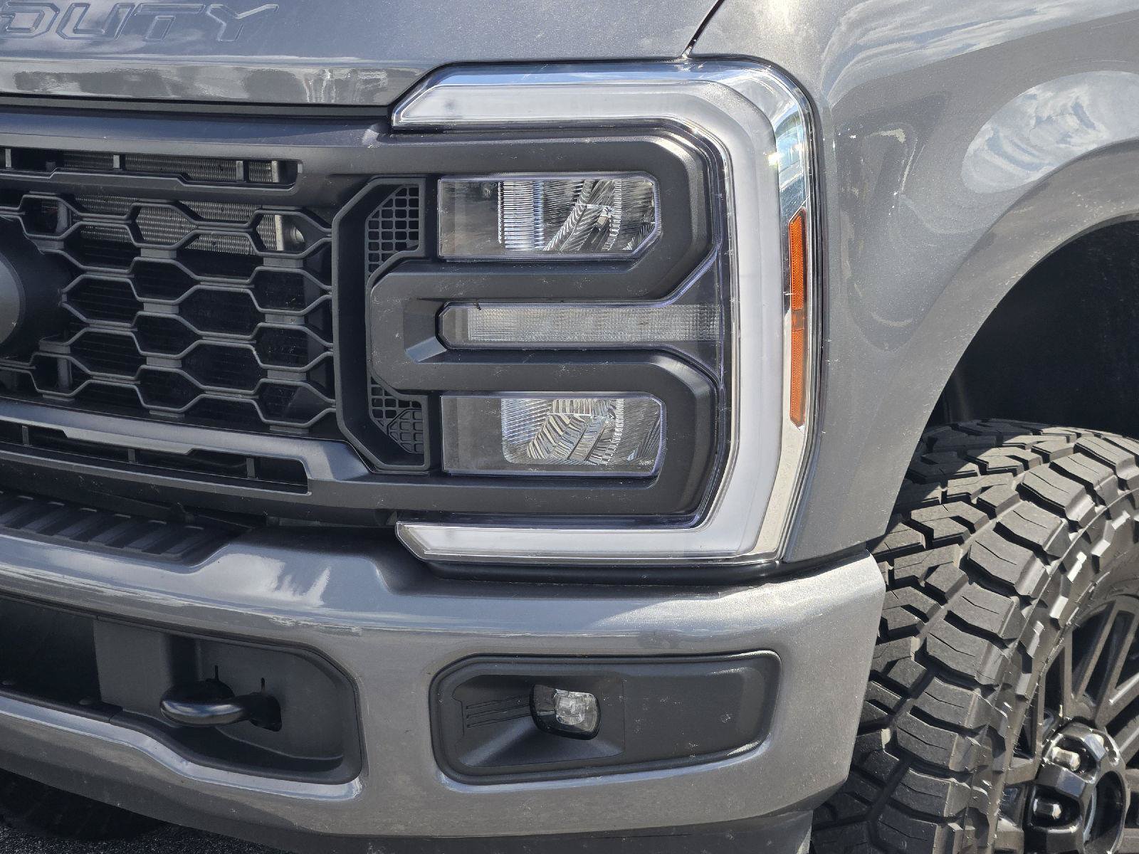 Used 2024 Ford F250 XLT w/ XLT Premium Package AWD/4WD image 10