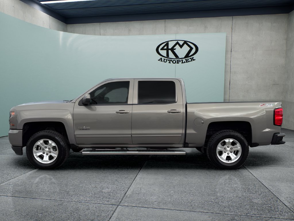 Used 2017 Chevrolet Silverado 1500 LT w/ Texas Edition AWD/4WD image 6