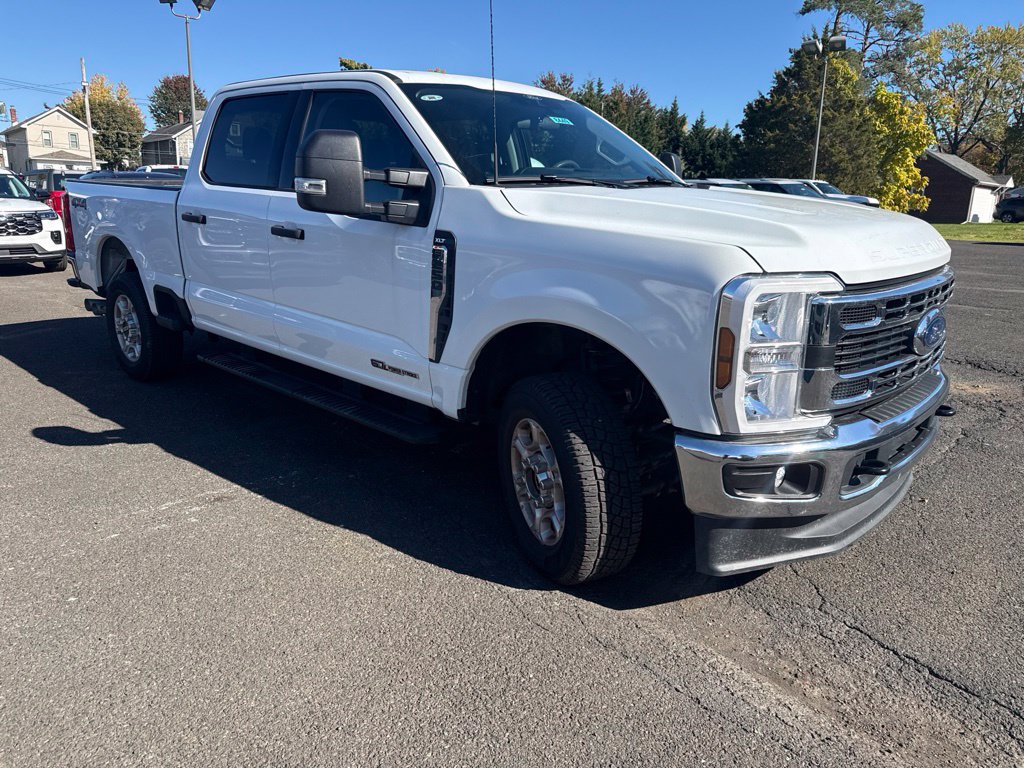 Used 2026 Ford F250 XLT AWD/4WD image 3