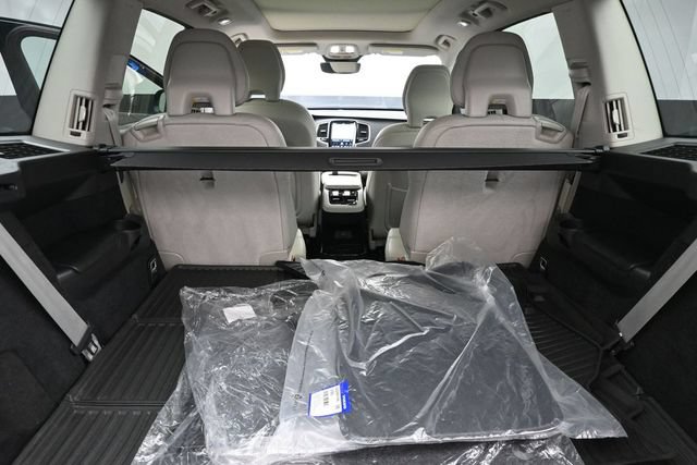 Used 2023 Volvo XC90 B6 Plus w/ Protection Package AWD/4WD image 31