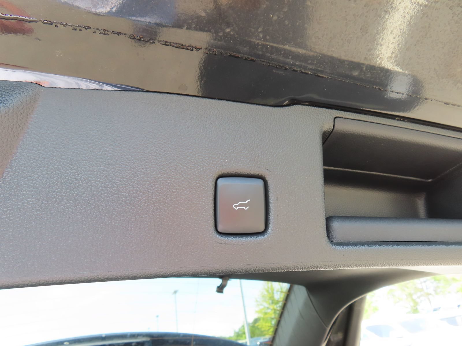 Certified 2022 Ford Escape SE w/ Convenience Package FWD image 32