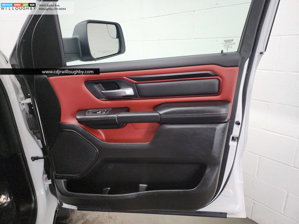 Used 2025 RAM 1500 Rebel AWD/4WD image 32
