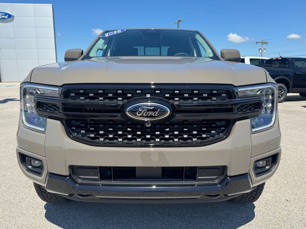 New 2026 Ford Ranger Lariat w/ Black Appearance Package AWD/4WD image 9