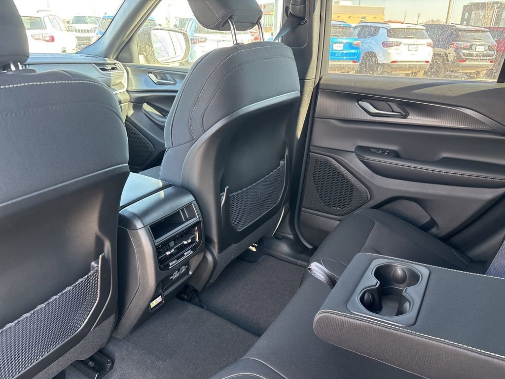 New 2026 Jeep Grand Cherokee Laredo X image 25