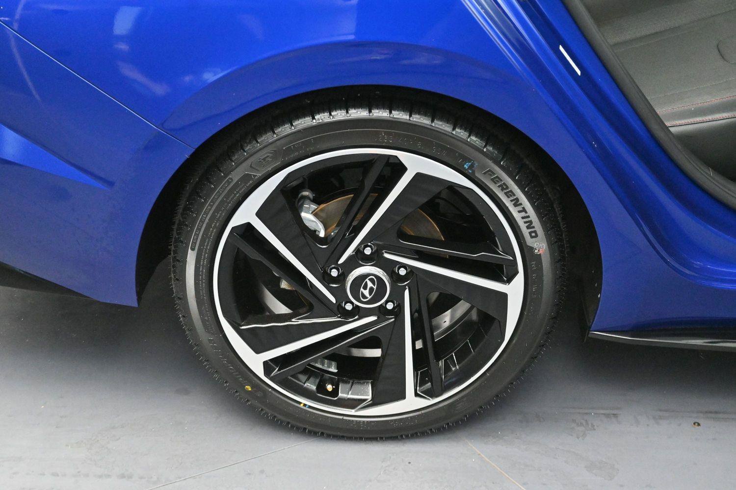 Used 2023 Hyundai Elantra N Line w/ Preferred Accessory Package FWD image 33