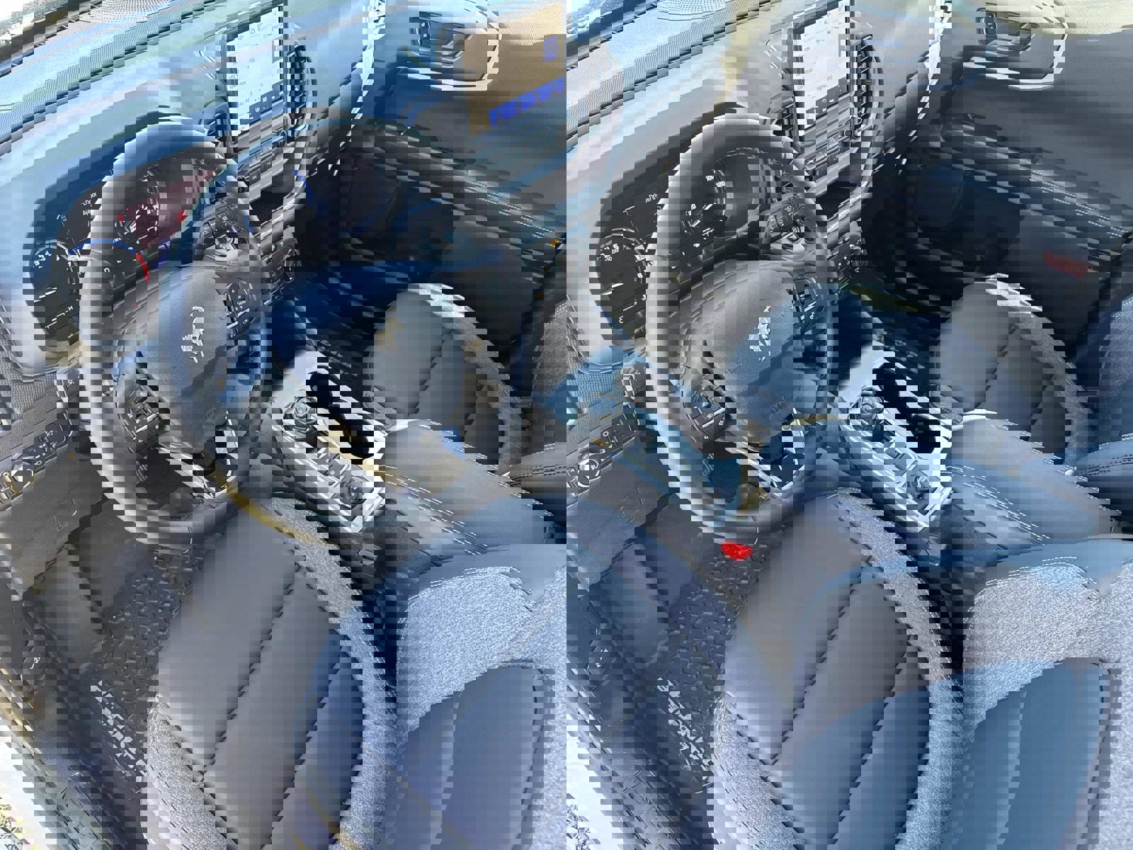 Used 2024 Ford Bronco Sport Outer Banks w/ Tech Package image 21