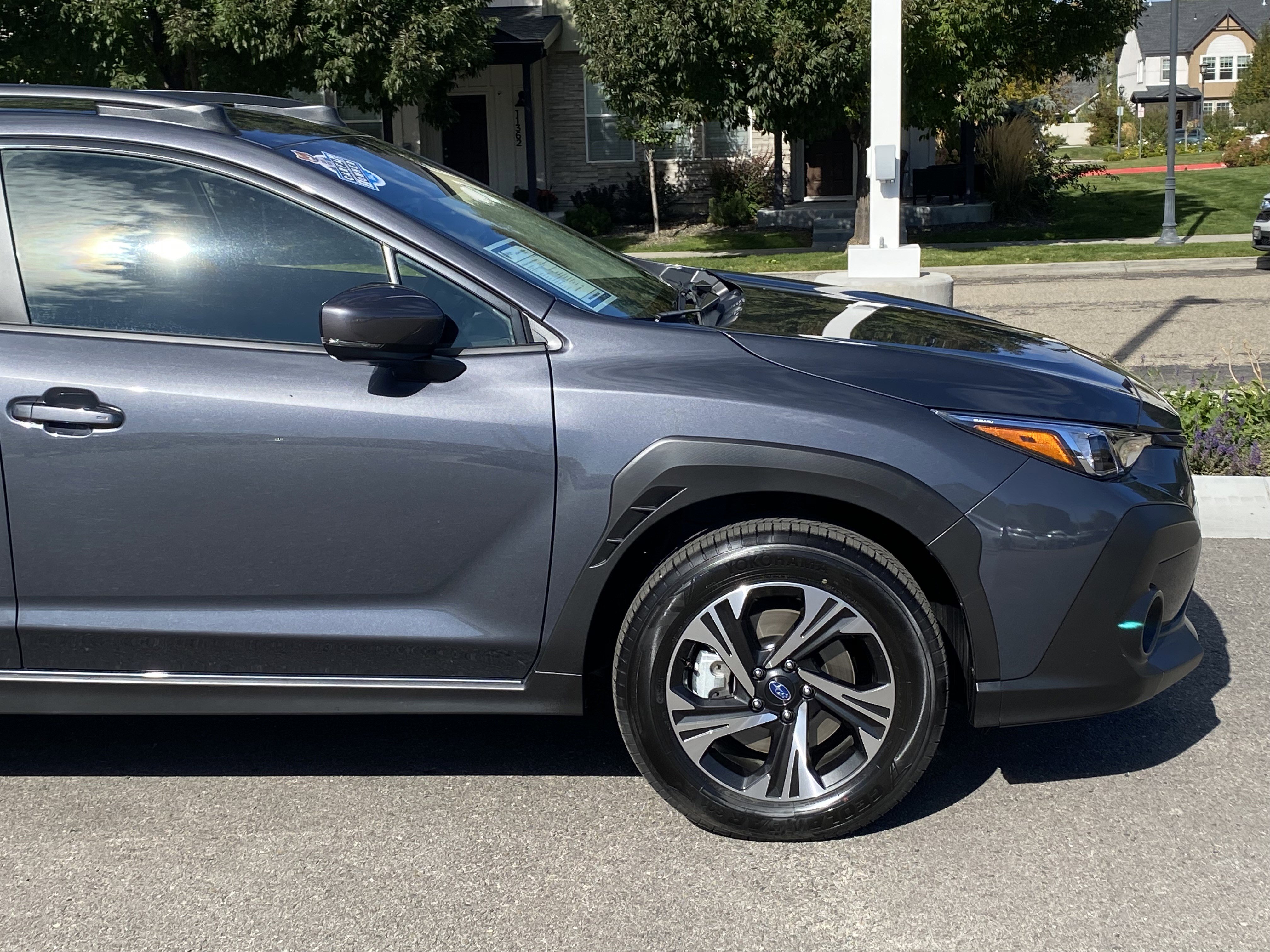 Used 2025 Subaru Crosstrek 2.5i Premium w/ Crosstrek Mirror Package image 8