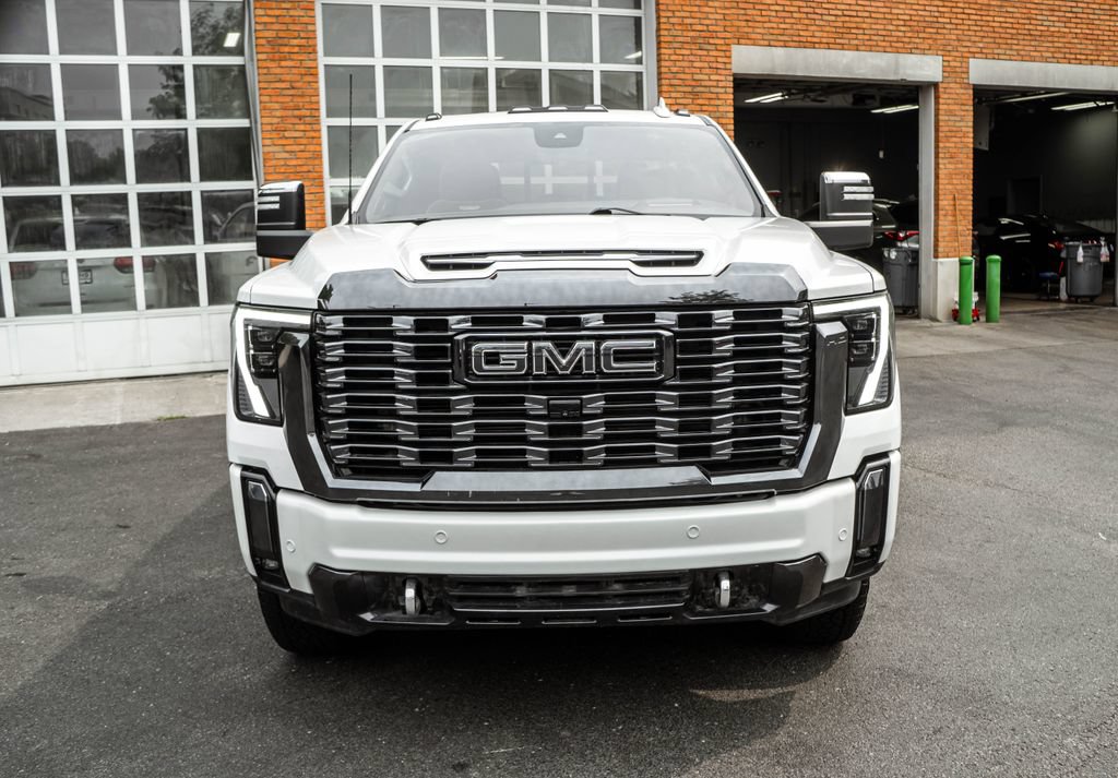 Used 2024 GMC Sierra 2500 Denali Ultimate AWD/4WD image 34