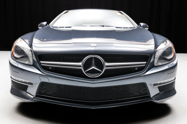 Used 2015 Mercedes-Benz SL 63 AMG w/ Driver Assistance Package image 34