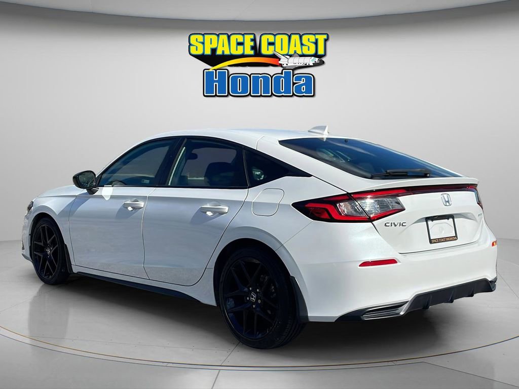 Used 2023 Honda Civic Sport image 5