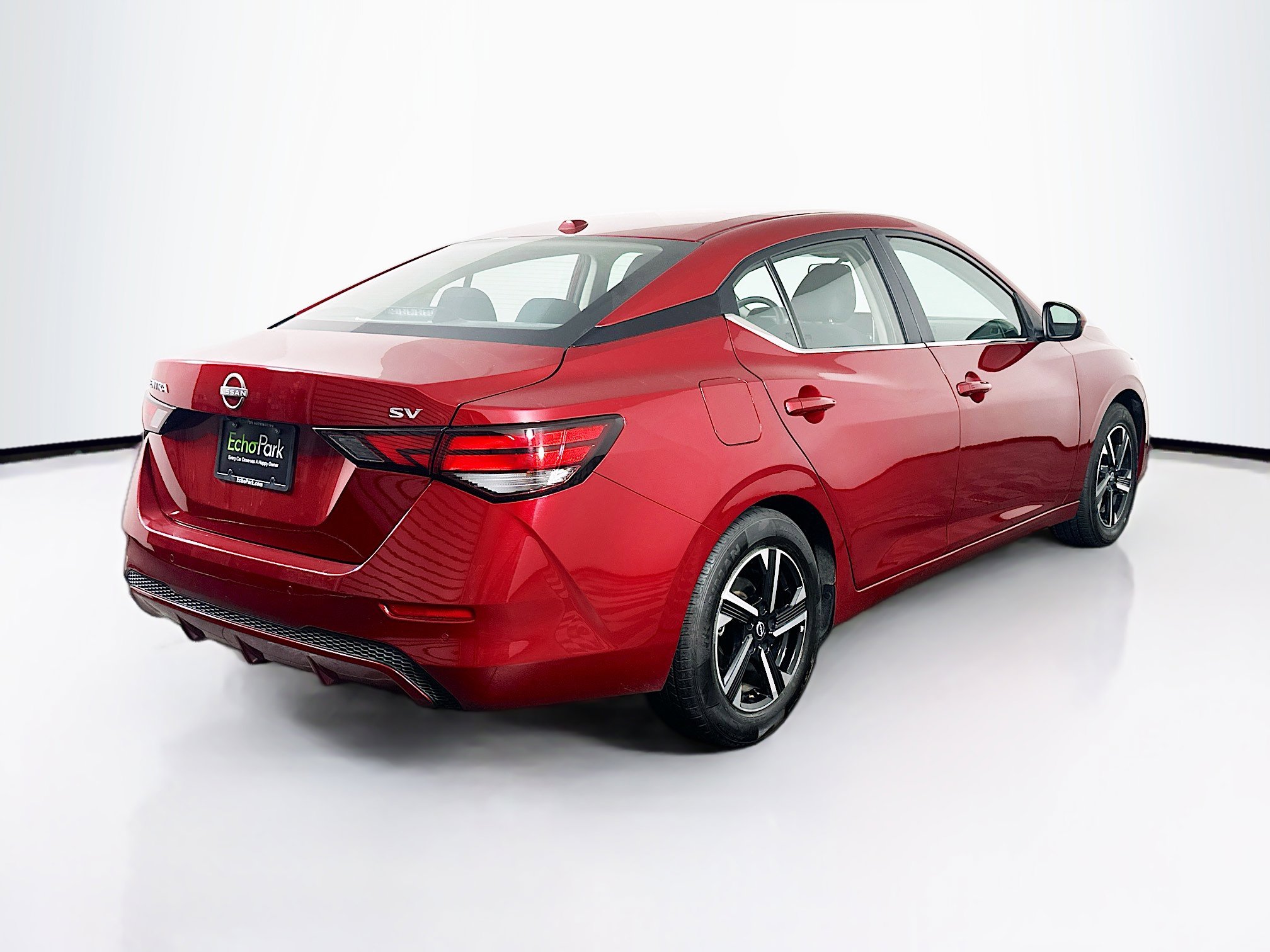 Used 2024 Nissan Sentra SV image 9