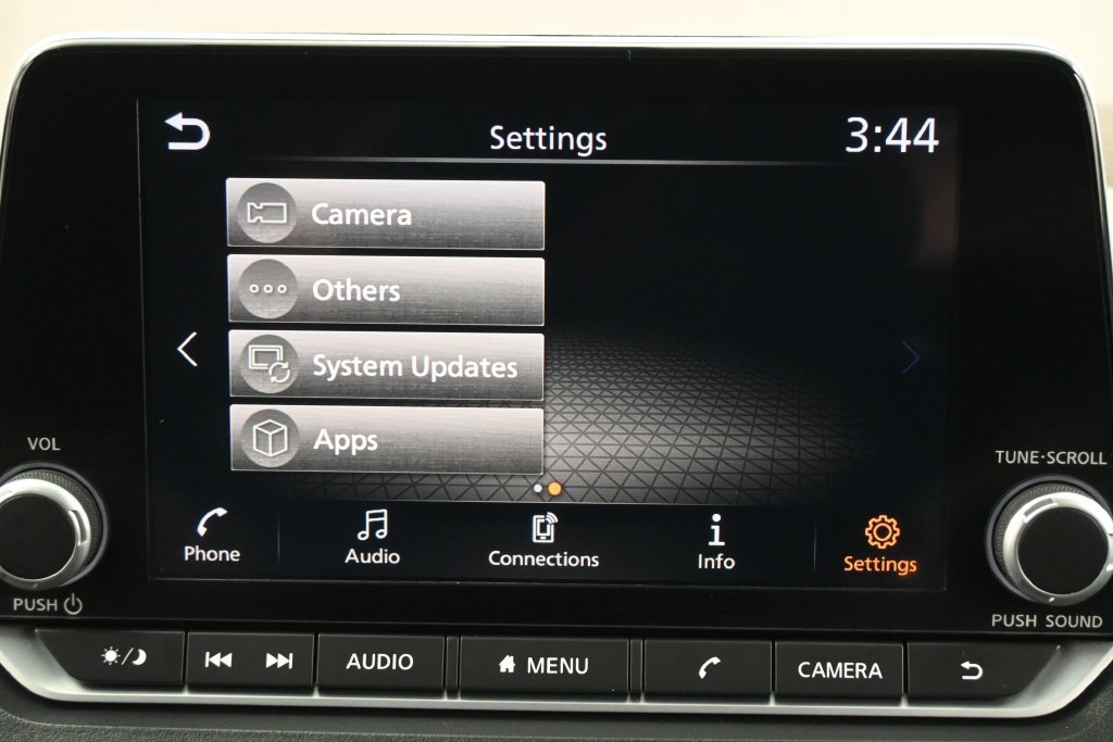 Used 2023 Nissan Rogue S FWD image 10