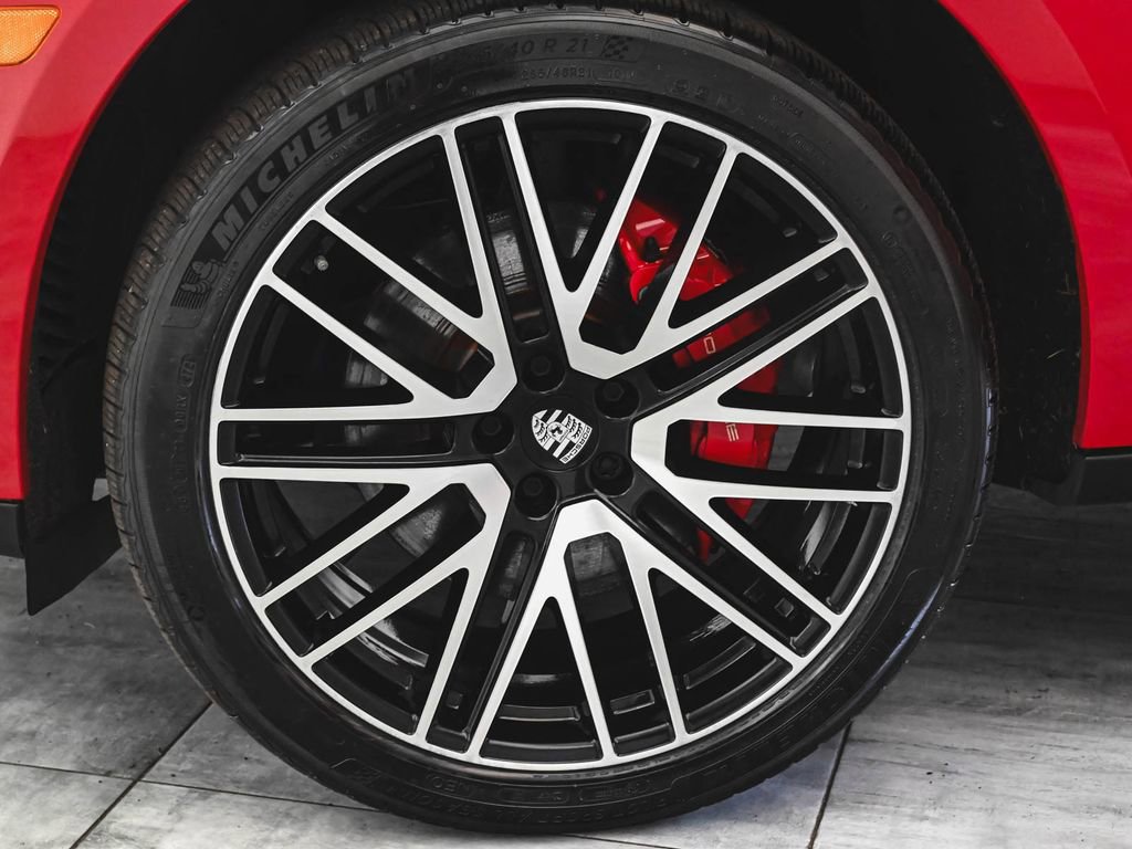 Used 2023 Porsche Macan S image 7